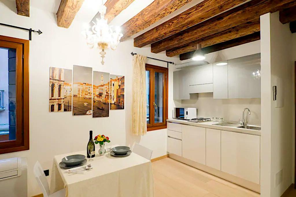San Marco Luxury Studio Apartment Venesia Bagian luar foto